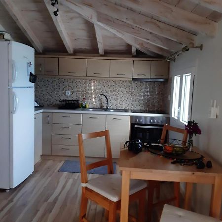 Kedros Apartment เอลาฟอนนิซอส ภายนอก รูปภาพ